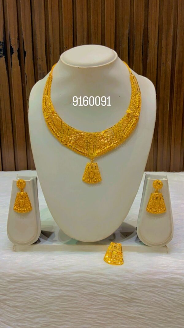 gold platted bijoux jewellery set for women